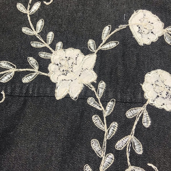 Jean jacket - Picture 5 of 6